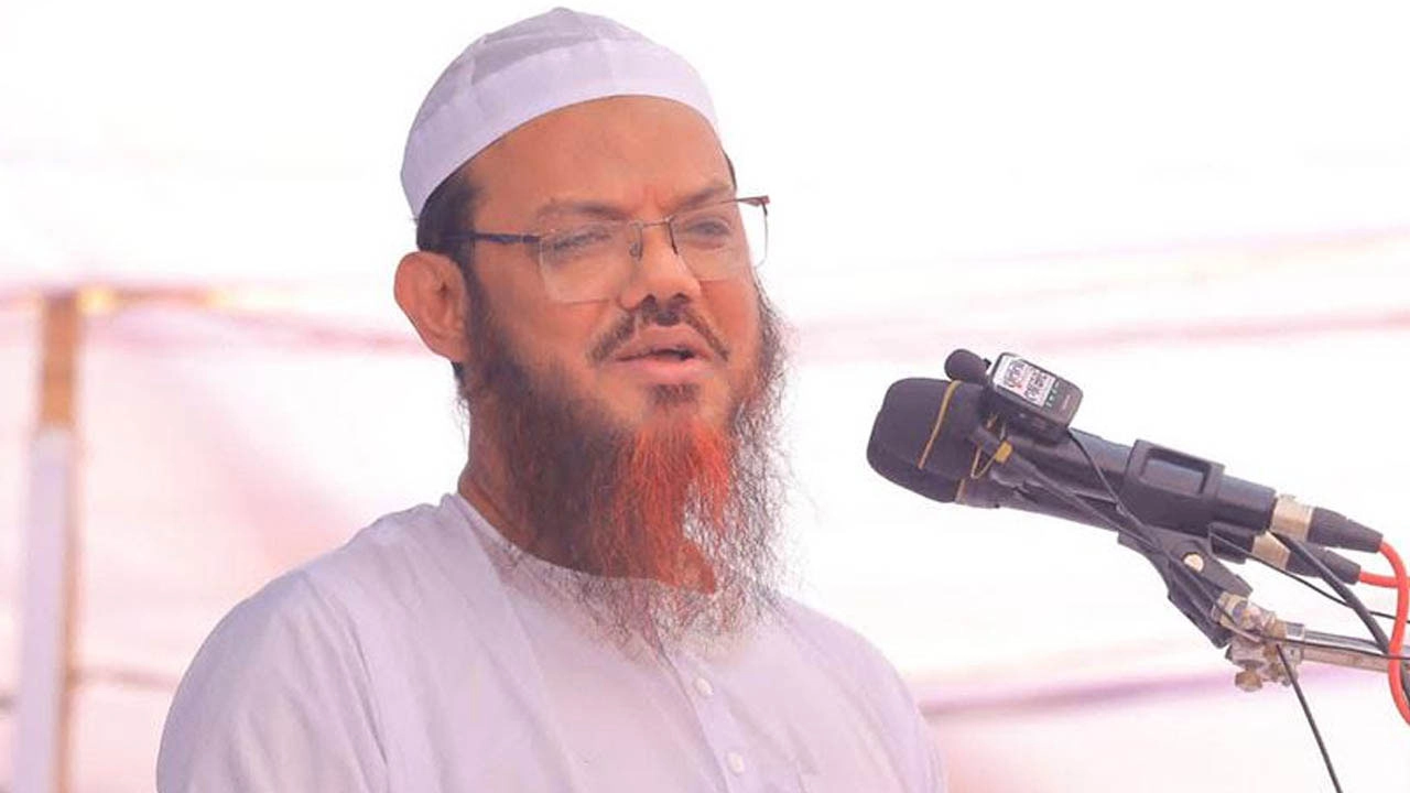 মুফতি ফয়জুল করীমের বিরুদ্ধে মামলা
