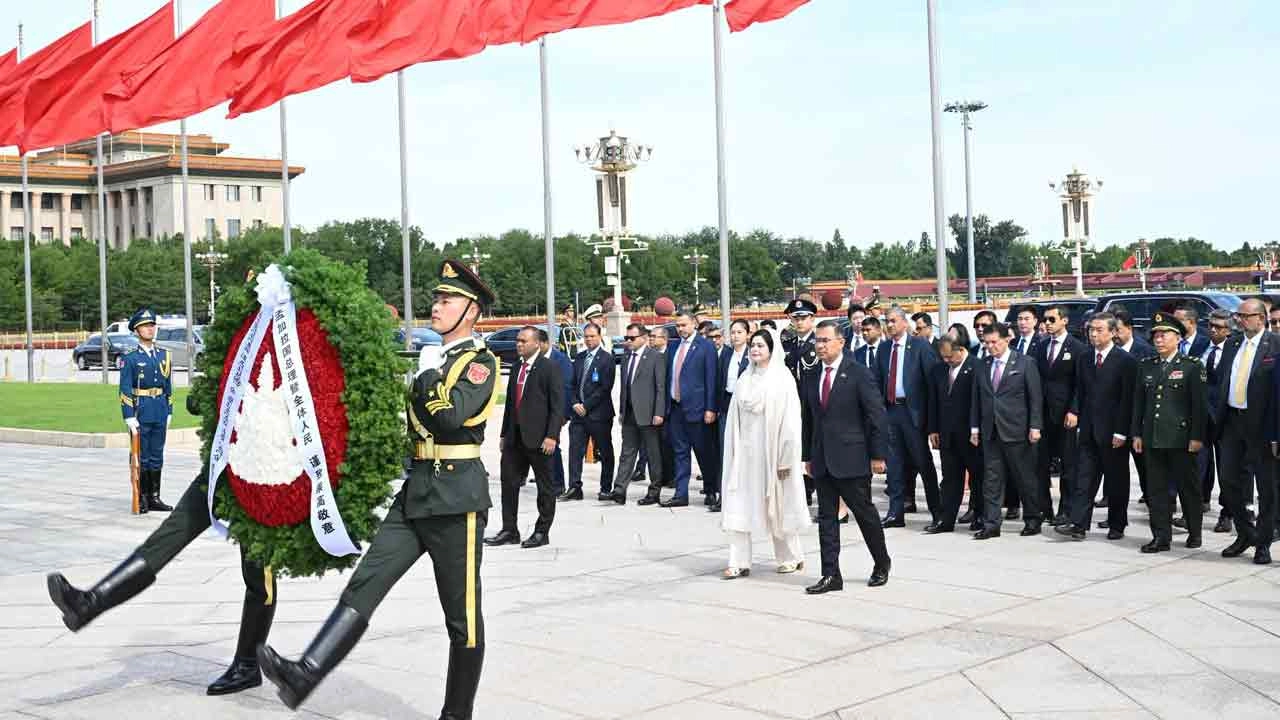 চীনের বীরদের প্রতি প্রধানমন্ত্রী তারেক রহমানের শ্রদ্ধা