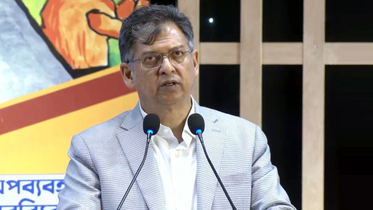 স্বরাষ্ট্রমন্ত্রী সালাহউদ্দিন আহমদ