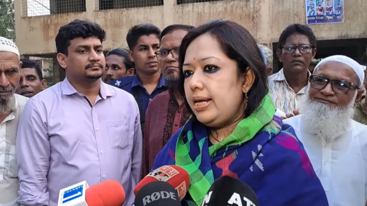 মামলার ব্যবসা করছেন বিএনপির স্থানীয় নেতাকর্মীরা: রুমিন ফারহানা