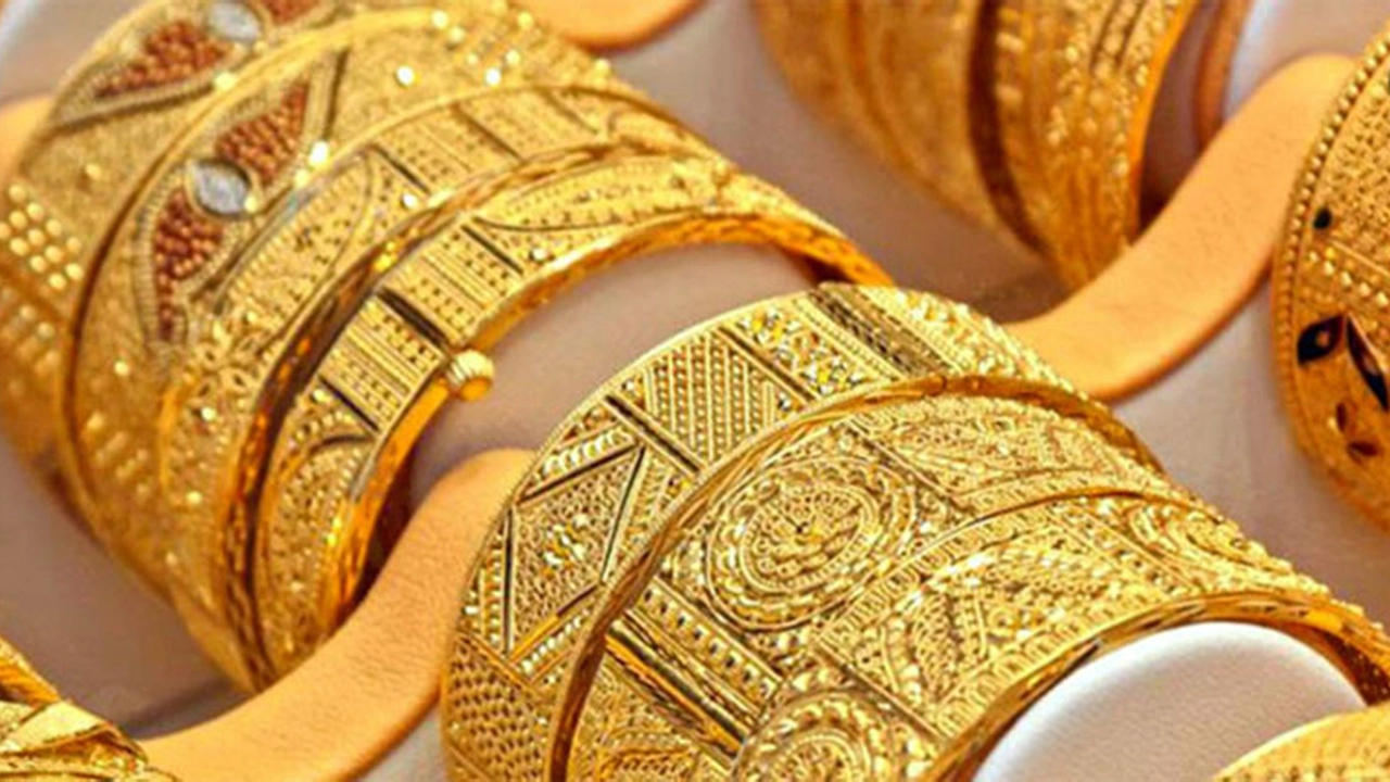 বিশ্ববাজারে স্বর্ণের দামে বড় লাফ