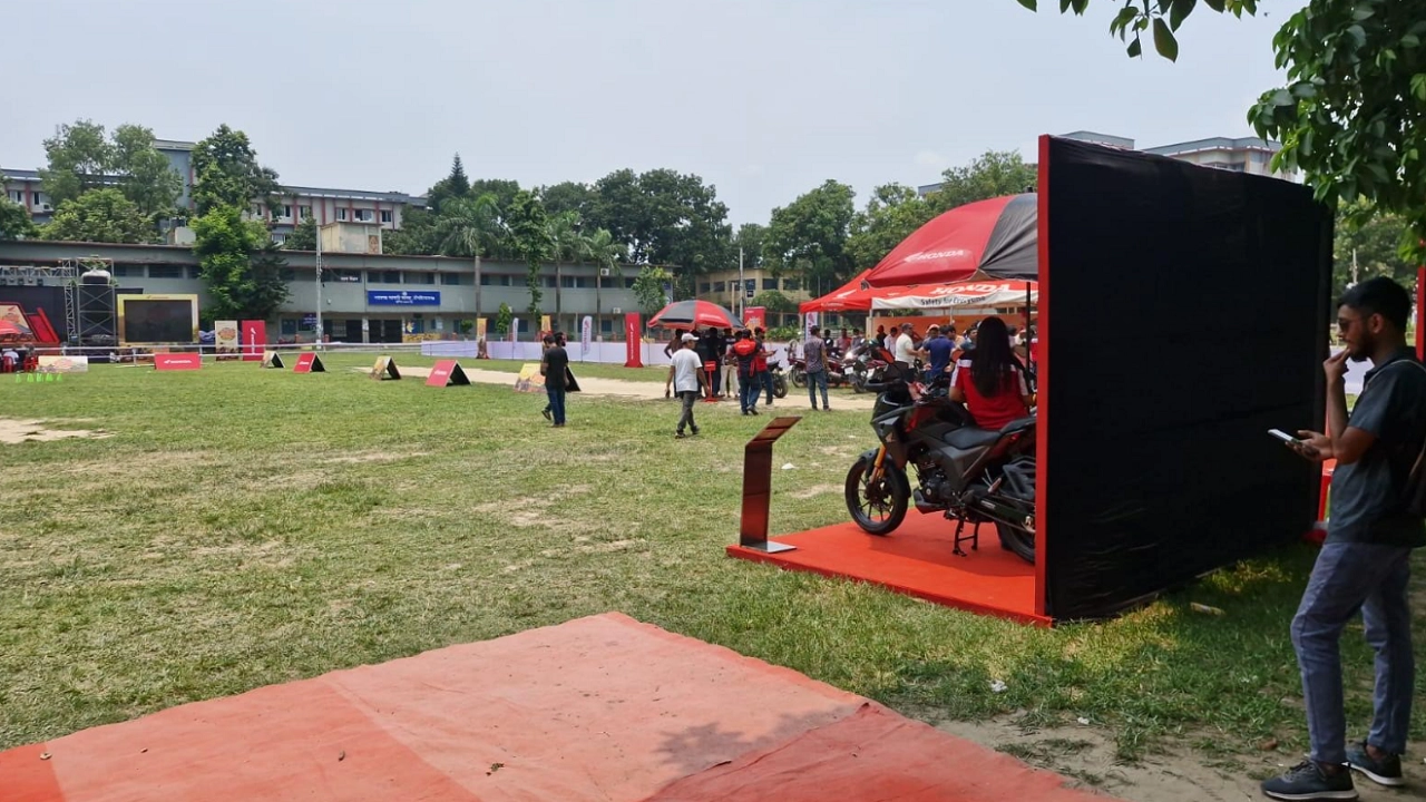 হোন্ডার ম্যাংগো ফেস্ট অনুষ্ঠিত