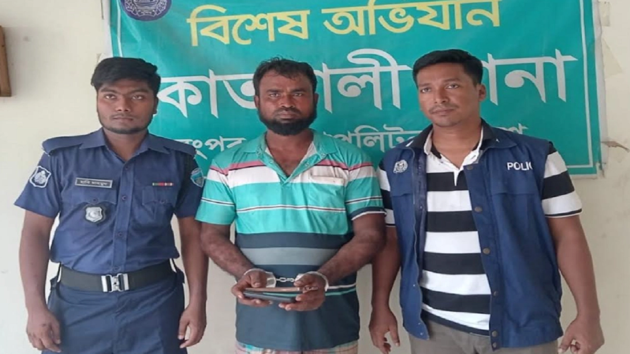 পরকীয়ার প্রতিবাদে গৃহবধূকে পিটিয়ে হত্যার অভিযোগ, স্বামী গ্রেপ্তার