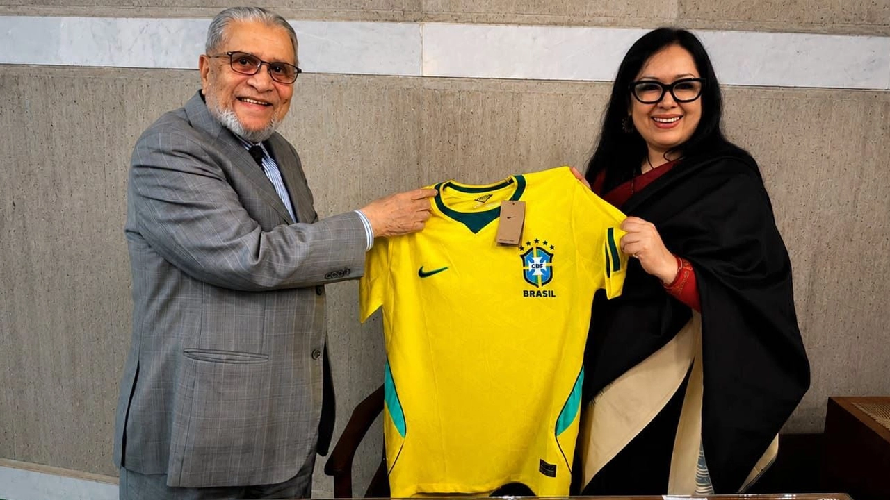 ব্রাজিলের শুভকামনা জানিয়ে রুমিন ফারহানার পোস্ট