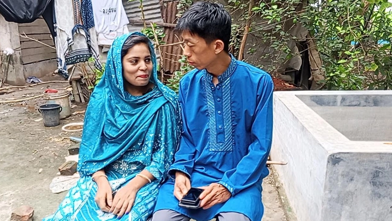প্রেমের টানে চীন থেকে যশোরে যুবক
