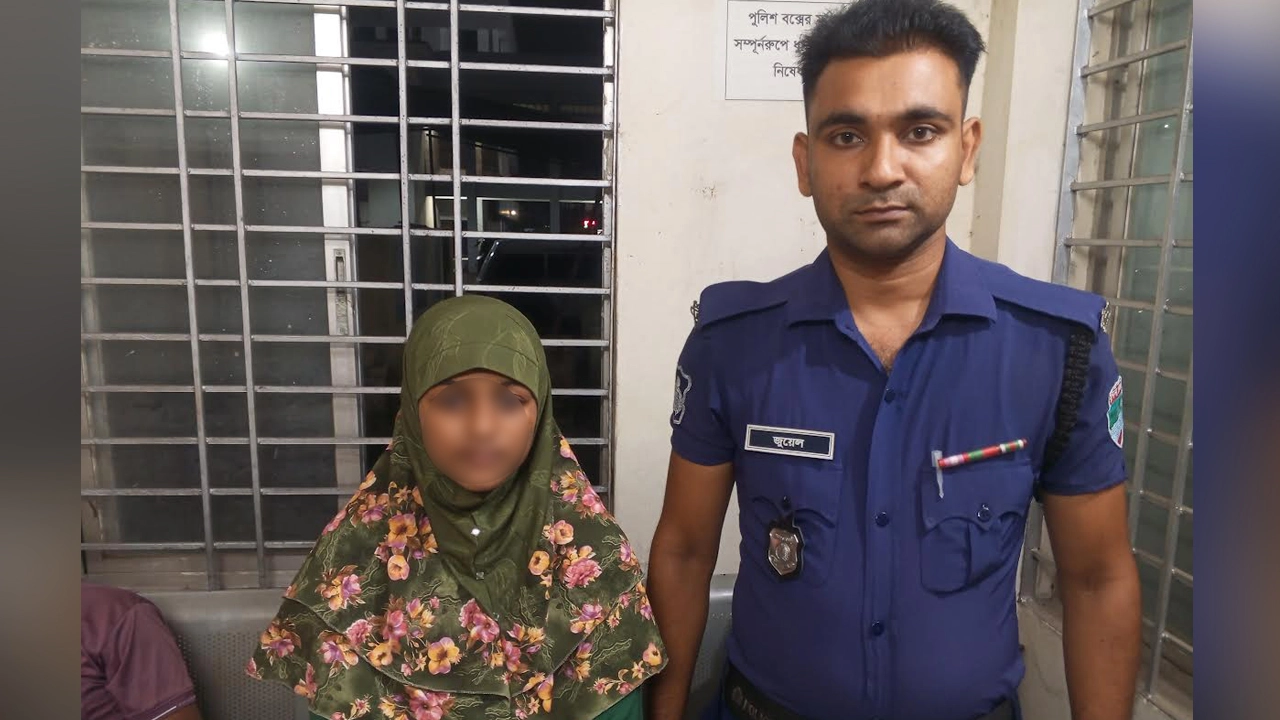 স্কুল শিক্ষার্থী সামিয়া ইয়াসমিন জুই।