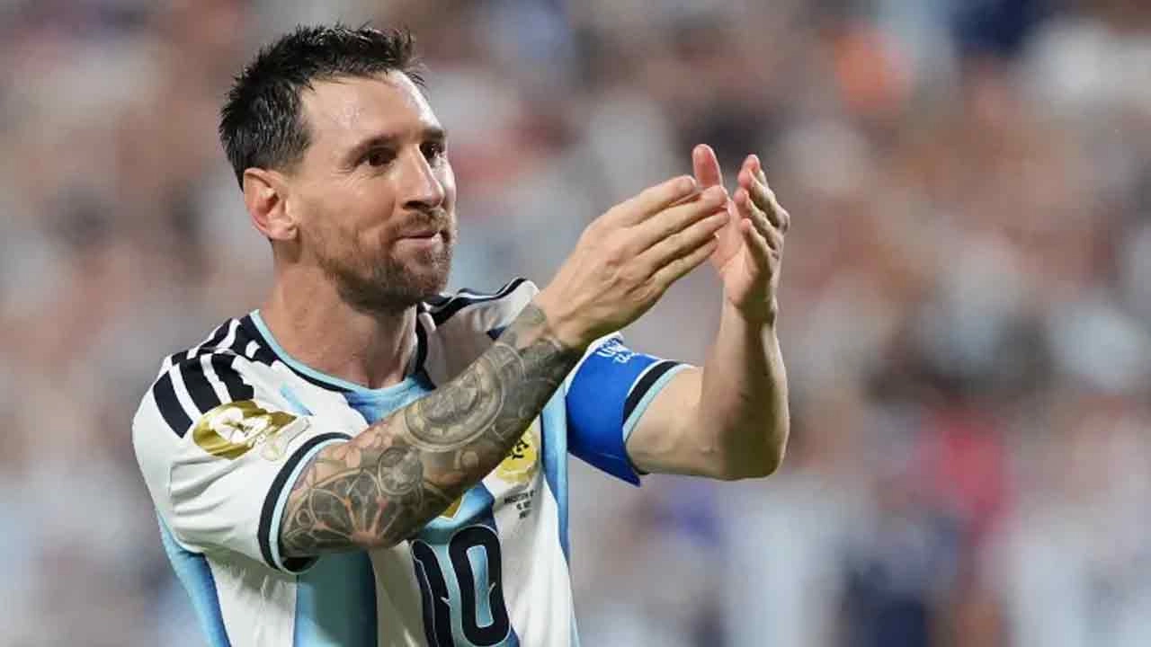 লিওনেল মেসি