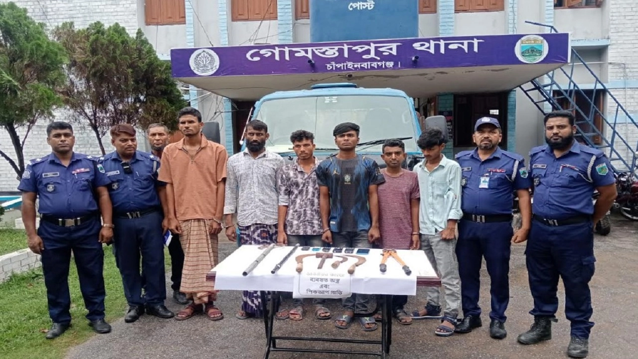 ডাকাত দলের ৬ সদস্য গ্রেপ্তার