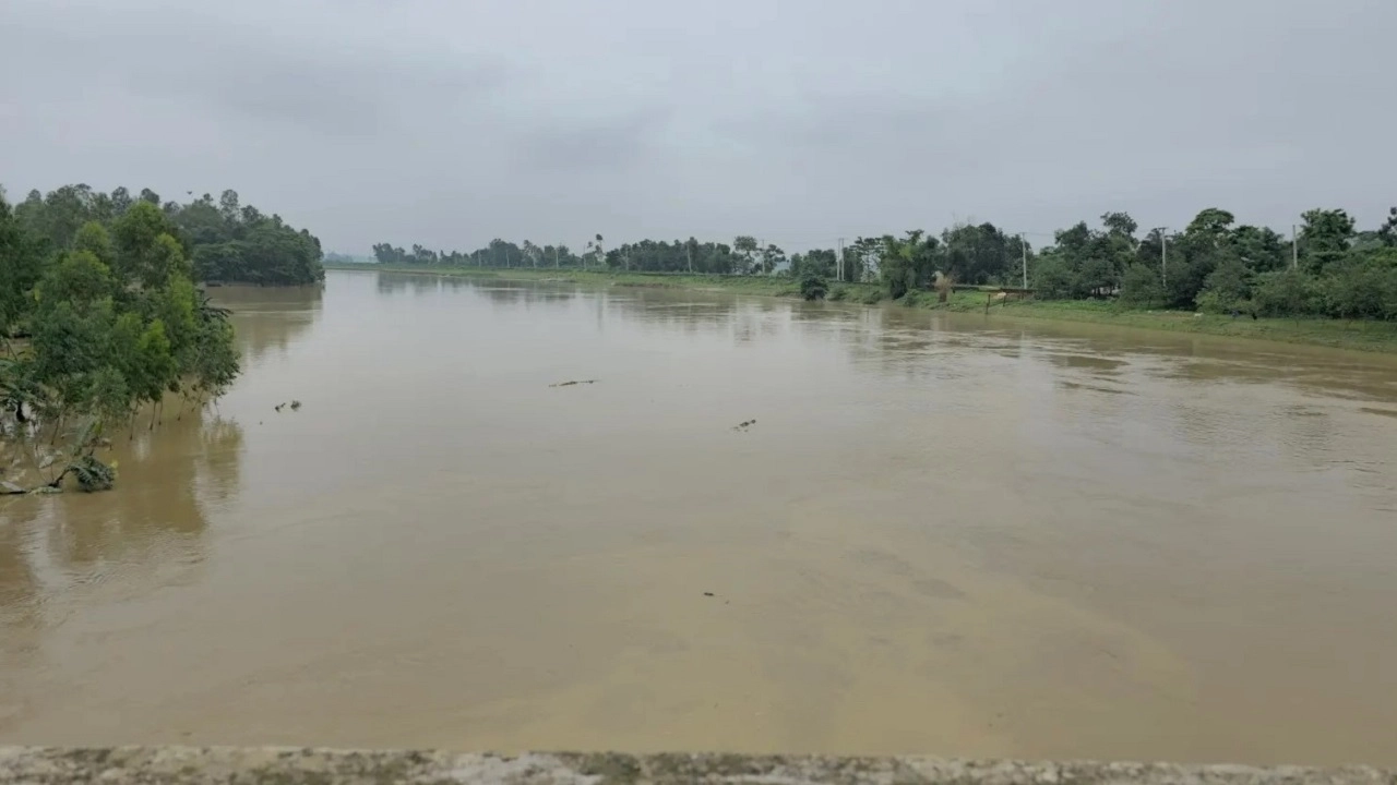 খোয়াই নদী