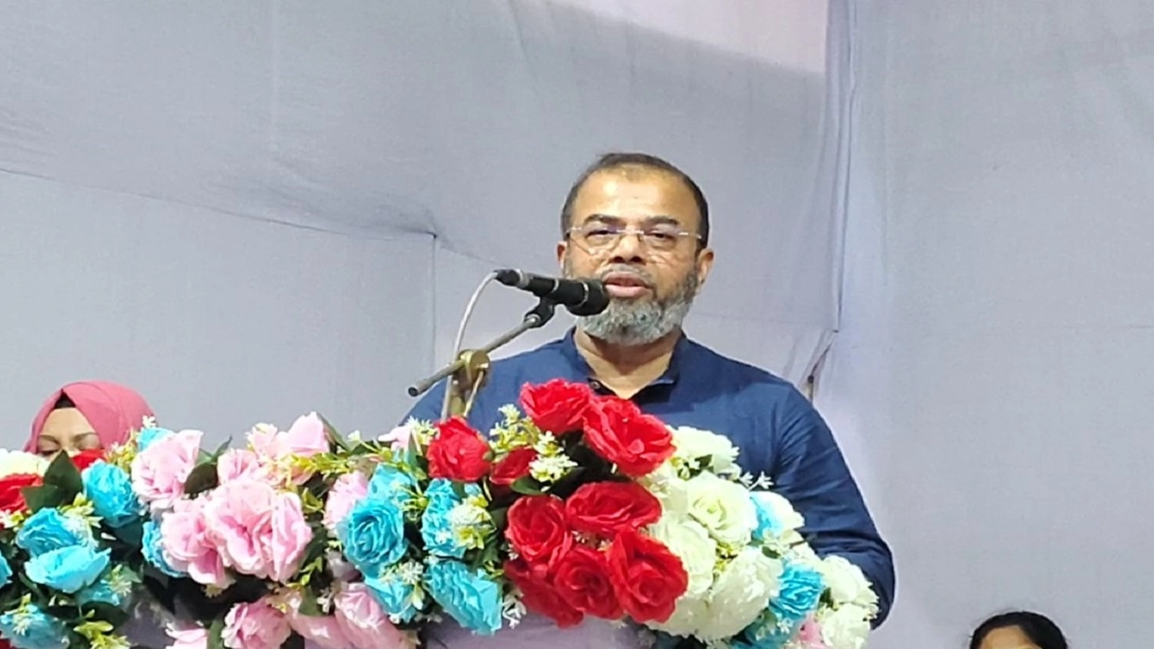 পরিবেশ, বন ও জলবায়ু পরিবর্তন মন্ত্রণালয়ের প্রতিমন্ত্রী শেখ ফরিদুল ইসলাম।