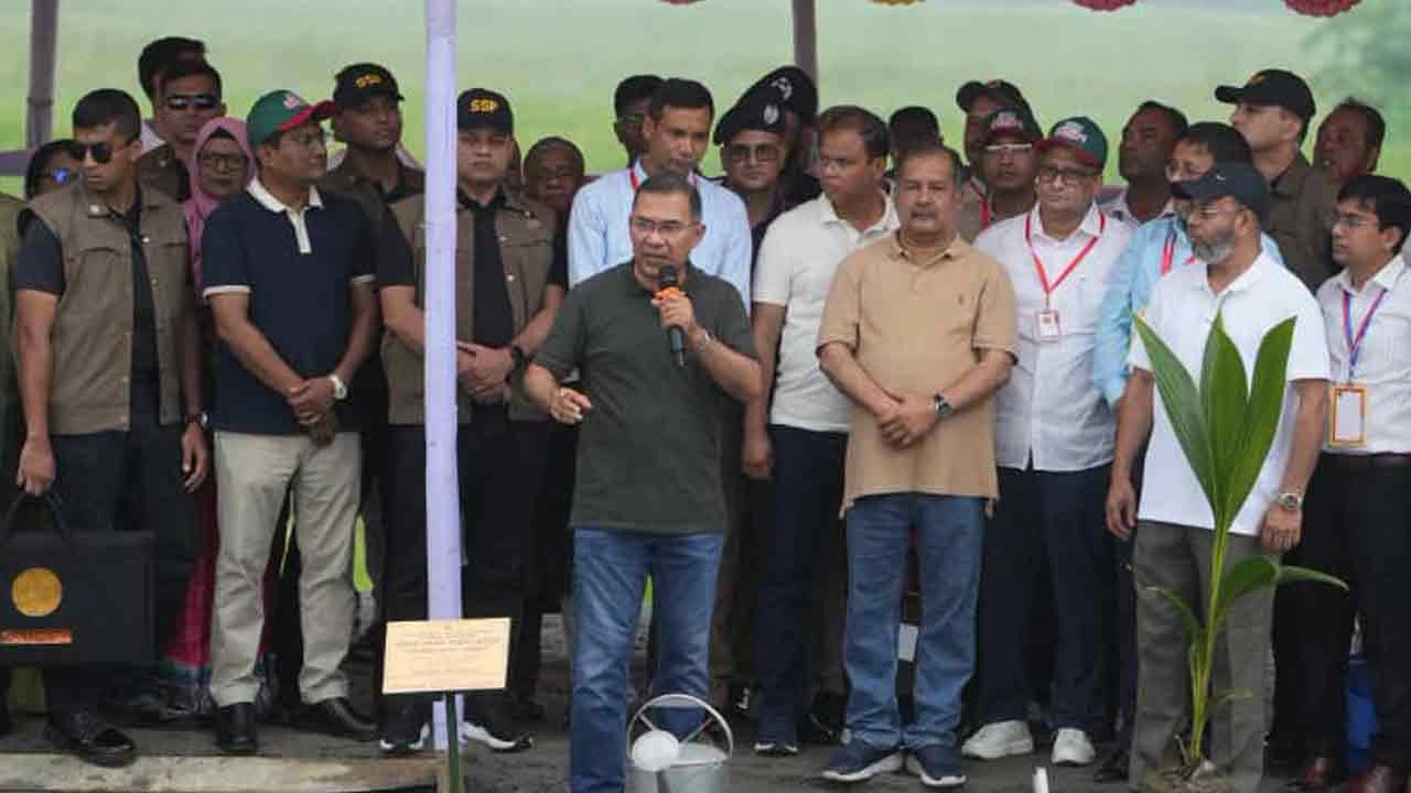প্রধানমন্ত্রী তারেক রহমান