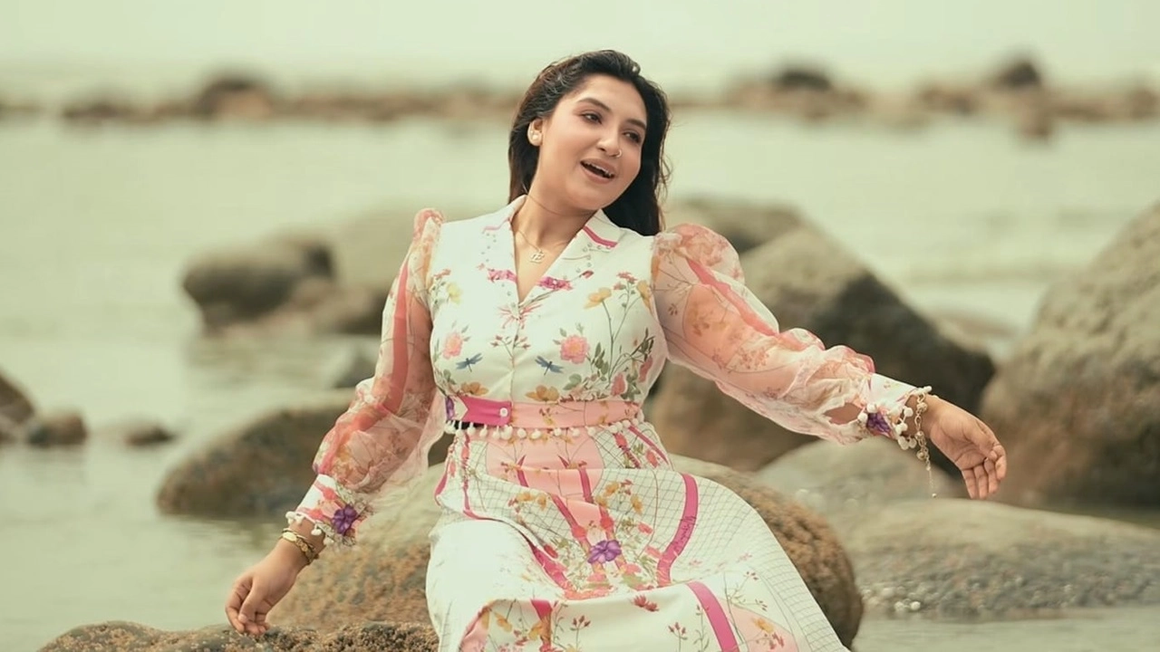 ঈশিকার ‘পরাণ' শ্রোতাদের মুগ্ধতা 