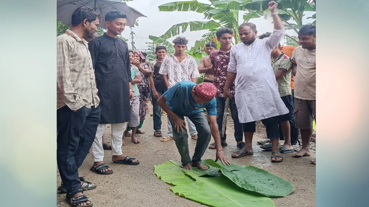 চুরির অভিযোগে আটক যুবককে পড়তে হলো ১০০ রাকাত নফল নামাজ