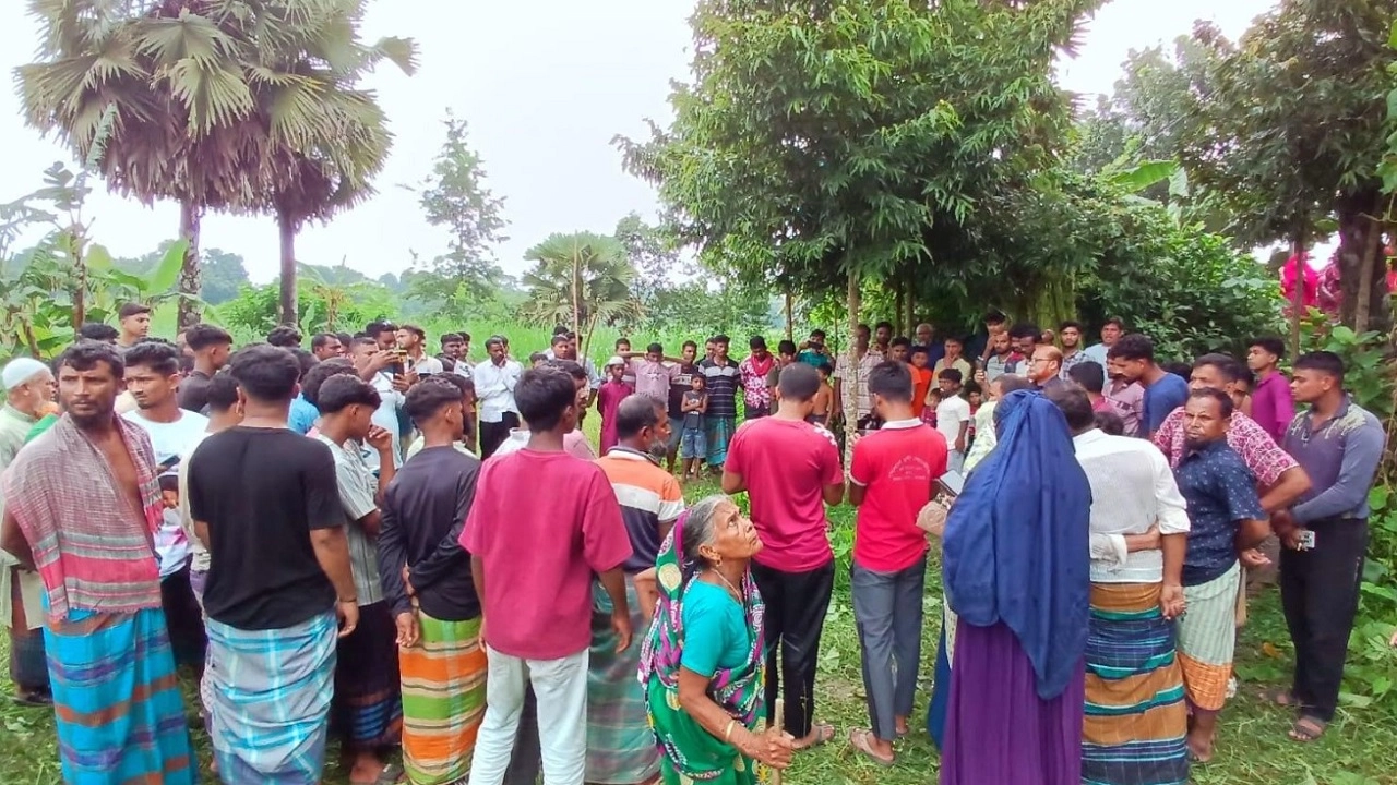 ট্রান্সফরমার চুরি করতে গিয়ে বিদ্যুৎস্পৃষ্টে যুবকের মৃত্যু