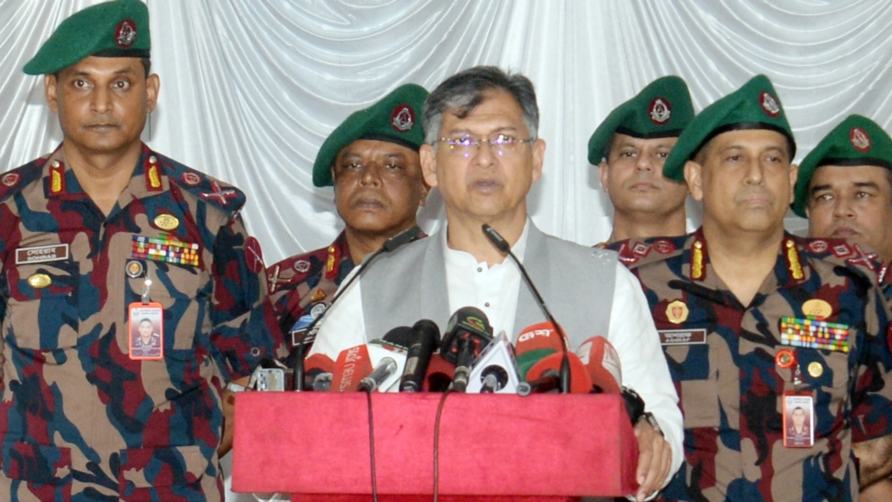 মিয়ানমার সীমান্তে ১০৮ কিমি কাঁটাতারের বেড়ার প্রাথমিক পরিকল্পনা সরকারের