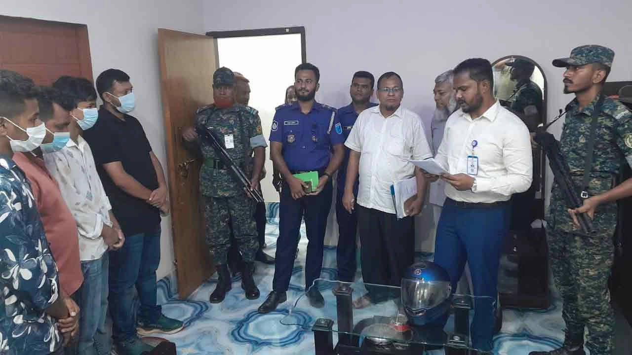 গোপালগঞ্জে ভ্রাম্যমাণ আদালত দক্ষিণ বাংলা গেস্ট হাউজে অভিযান