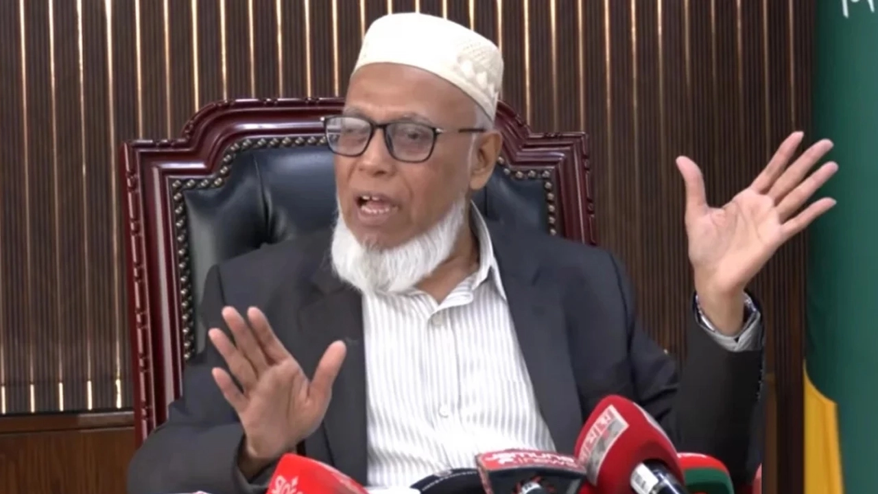 দল থেকে বহিষ্কার করলে এমপি পদ যাওয়ার সুযোগ নেই: ইসি মাছউদ