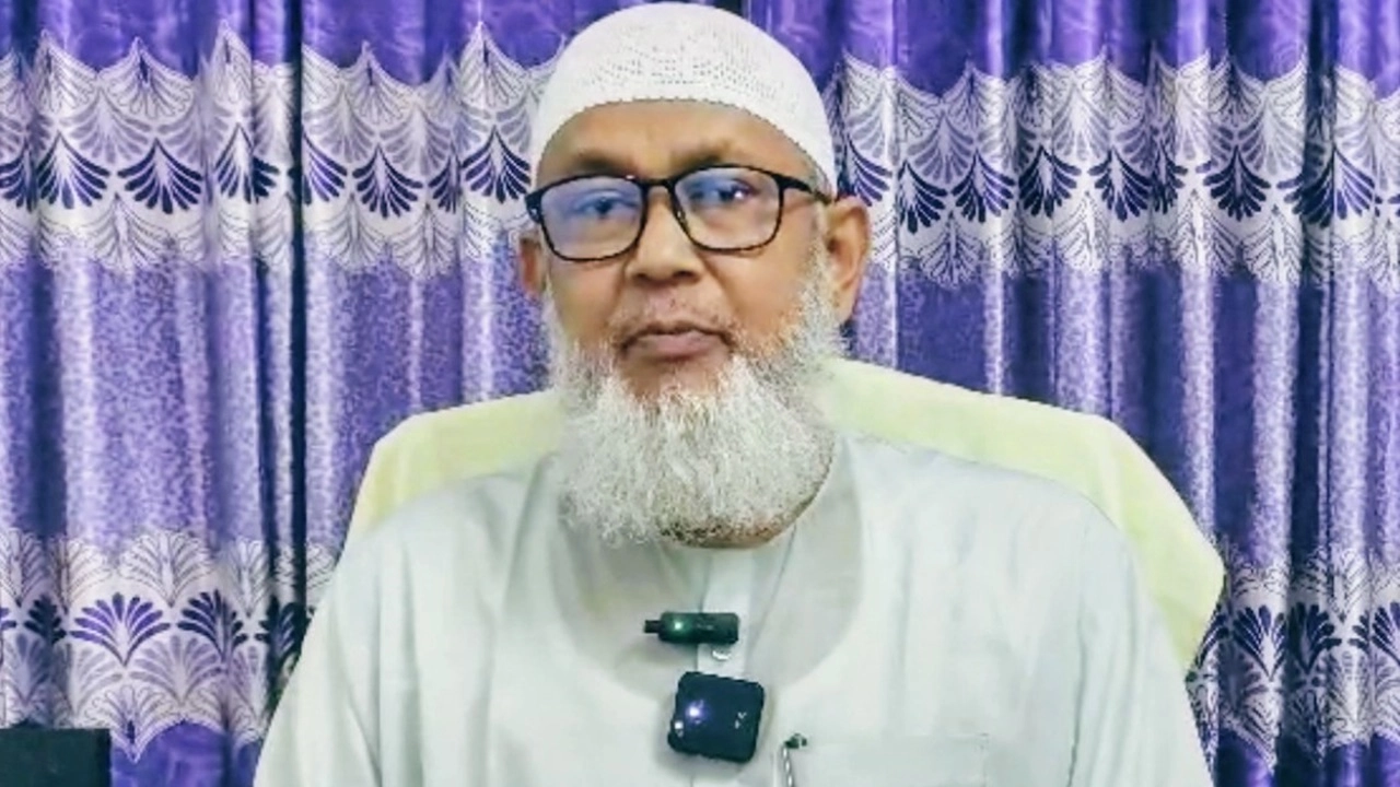 ‘পাবলিকের প্রশ্নে শুধু মেয়েটির বক্তব্য জানিয়েছিলাম, নিজের কথা বলিনি’