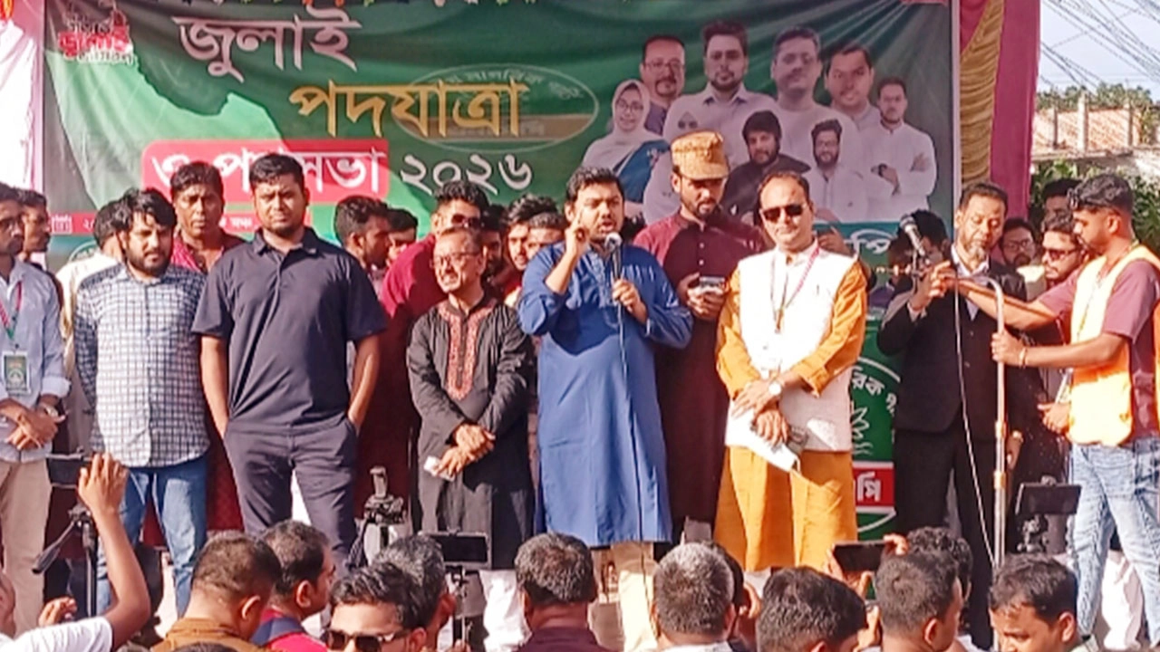 ‘গায়েবি গুহা’ থেকে হুংকার দিয়ে ভয় দেখানো যাবে না: সারোয়ার তুষার