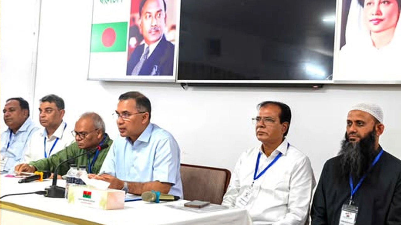 রংপুর বিভাগের নেতাদের সঙ্গে প্রধানমন্ত্রীর বৈঠক