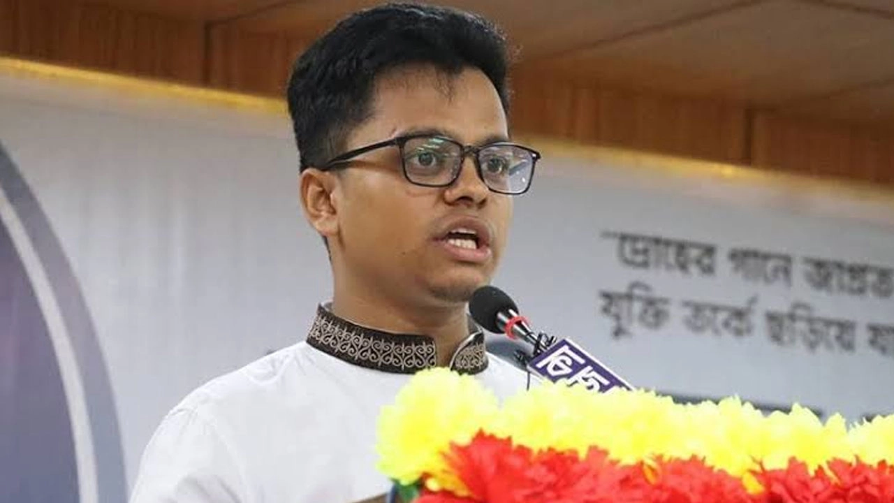 ডাকসু জিএস ফরহাদ। পুরোনো ছবি, সংগৃহীত