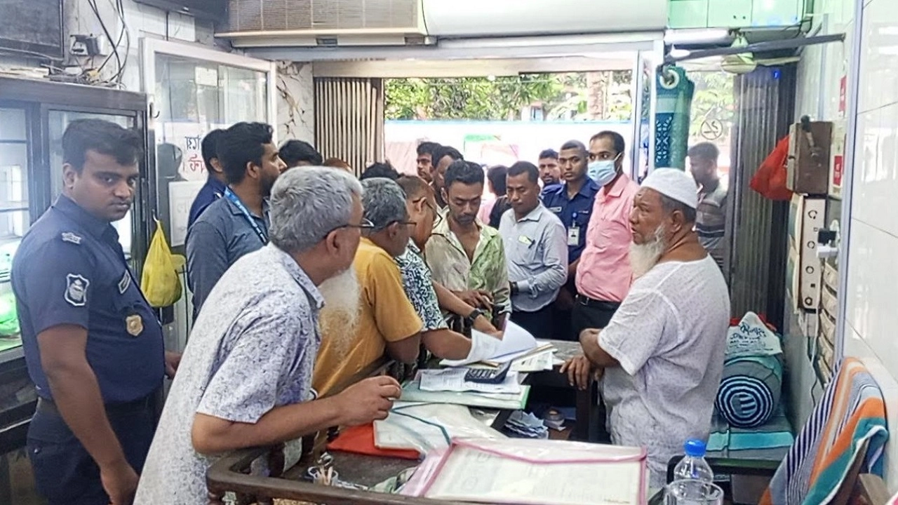 যশোরে নিউ নূর হোটেলকে জরিমানা