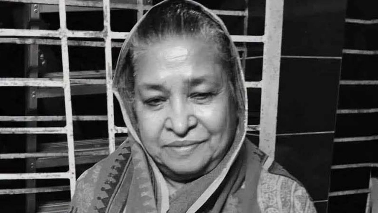 অভিনেত্রী রিনা রহমান