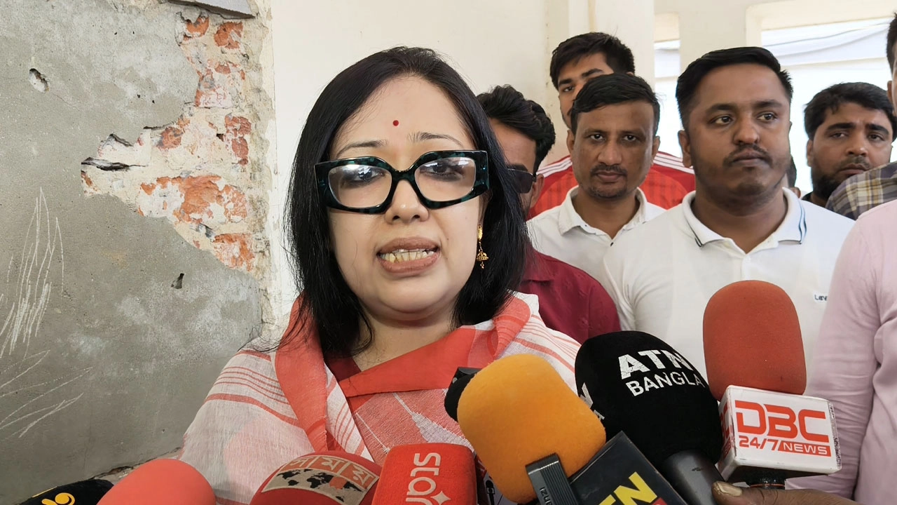 ব্রাহ্মণবাড়িয়া-২ (সরাইল-আশুগঞ্জ) আসনের সংসদ সদস্য ব্যারিস্টার রুমিন ফারহানা