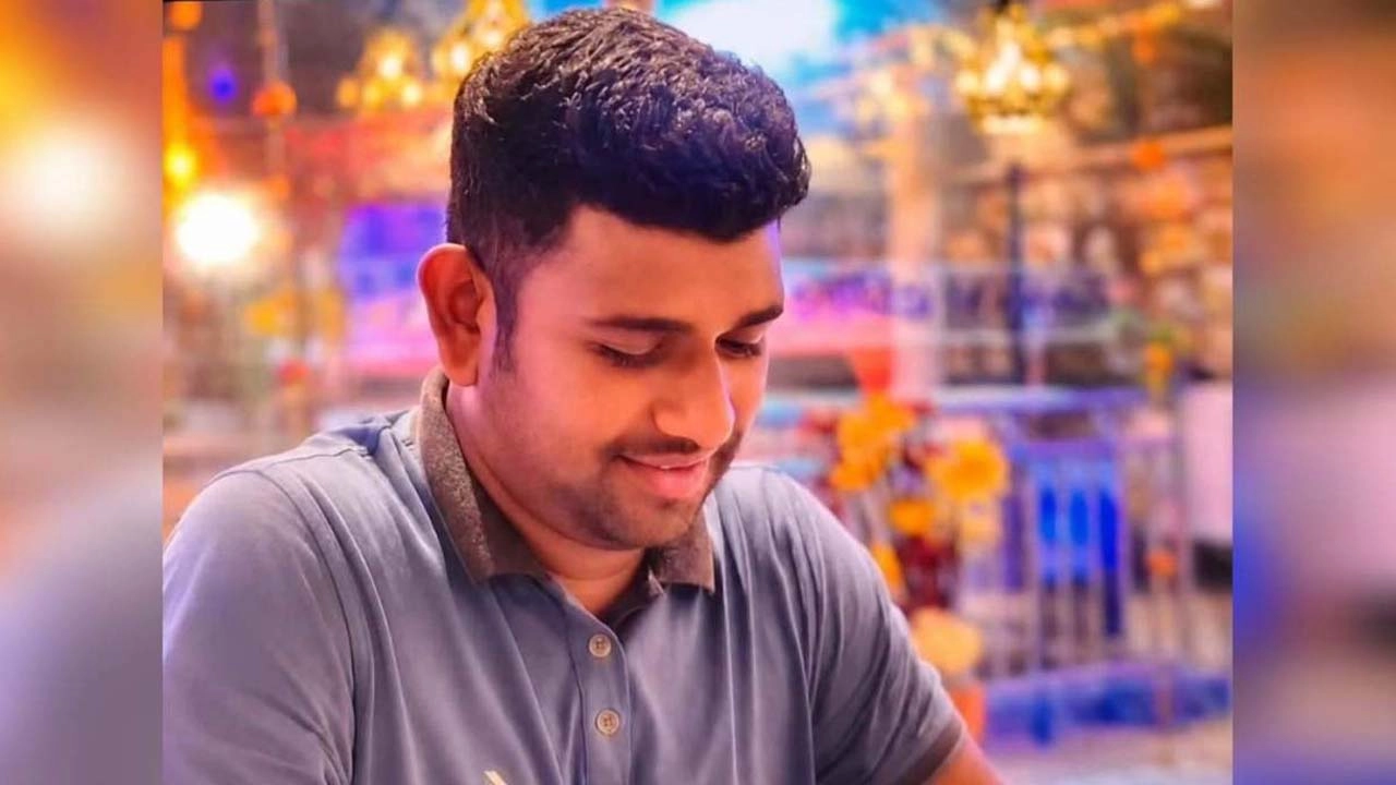 সমর সাহা