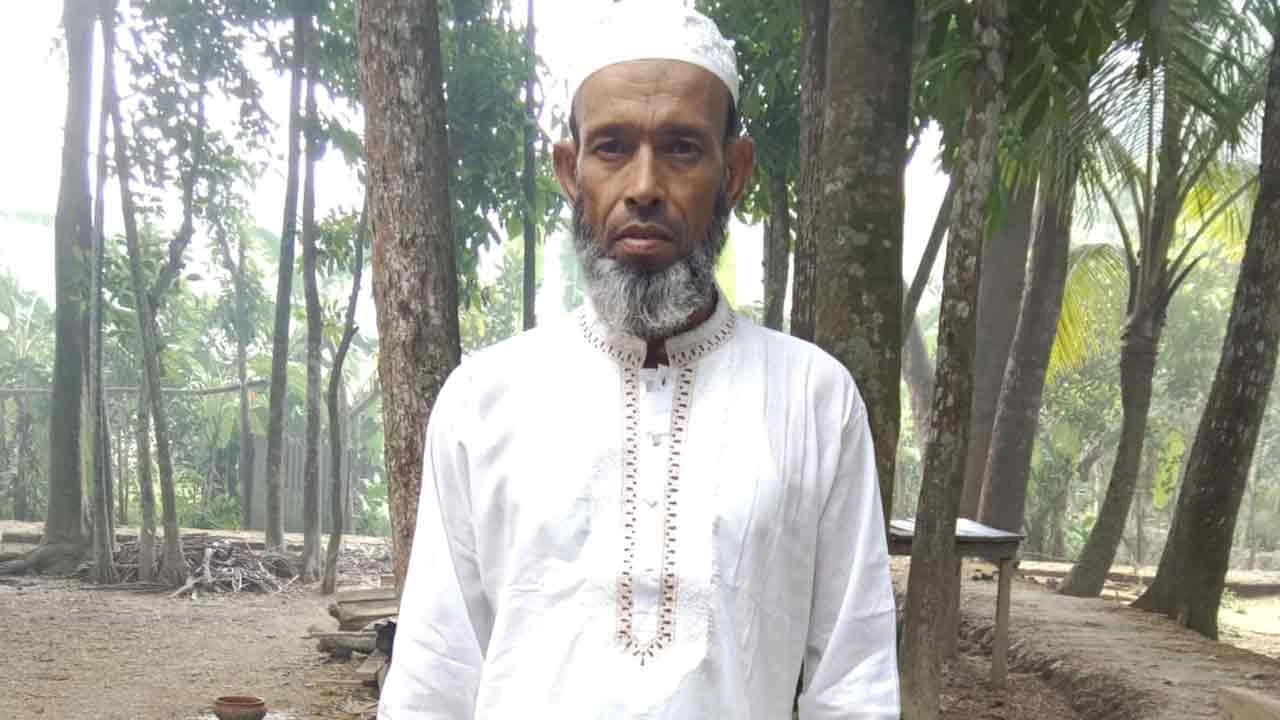 নিহত আক্কাস খান (৫৫)