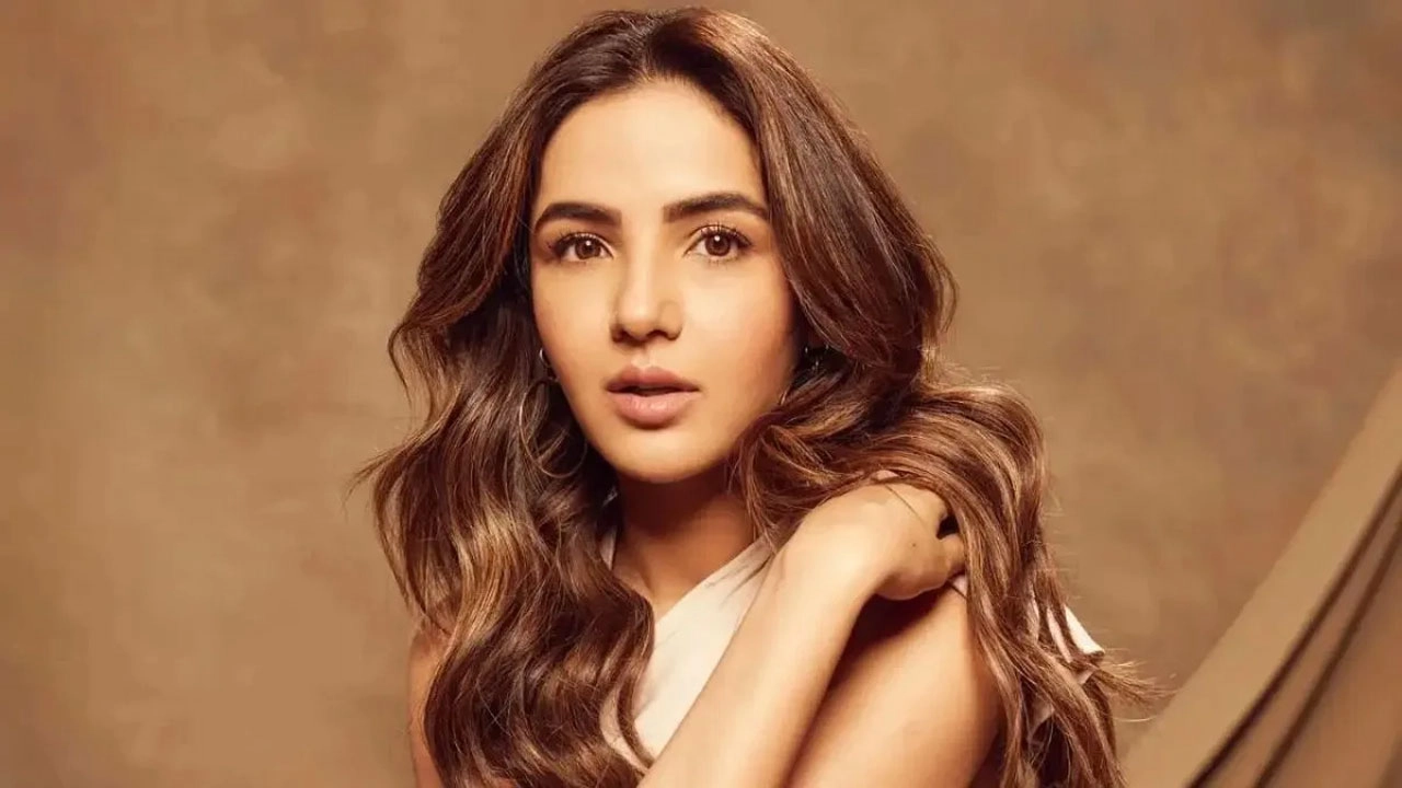 অভিনেত্রী জেসমিন ভাসিন