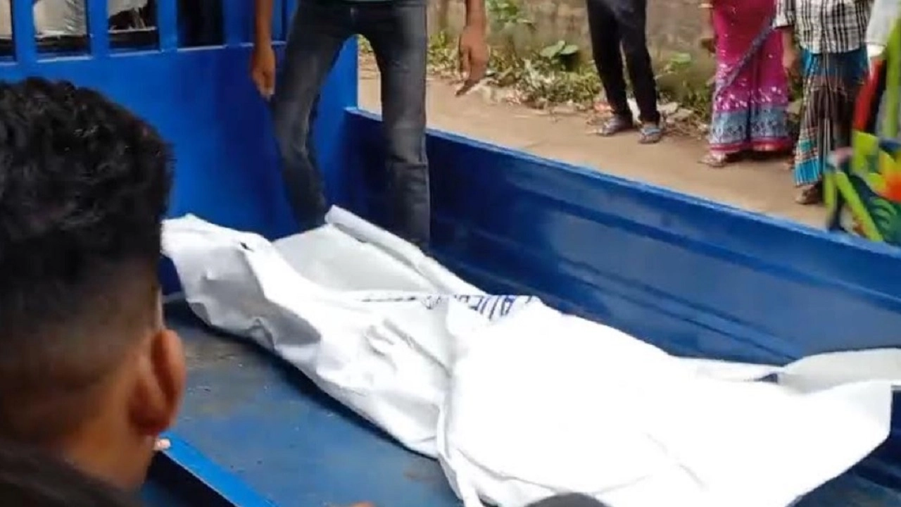 আশুলিয়ায় স্ত্রীকে শ্বাসরোধে হত্যা করে পালিয়ে গেলেন স্বামী