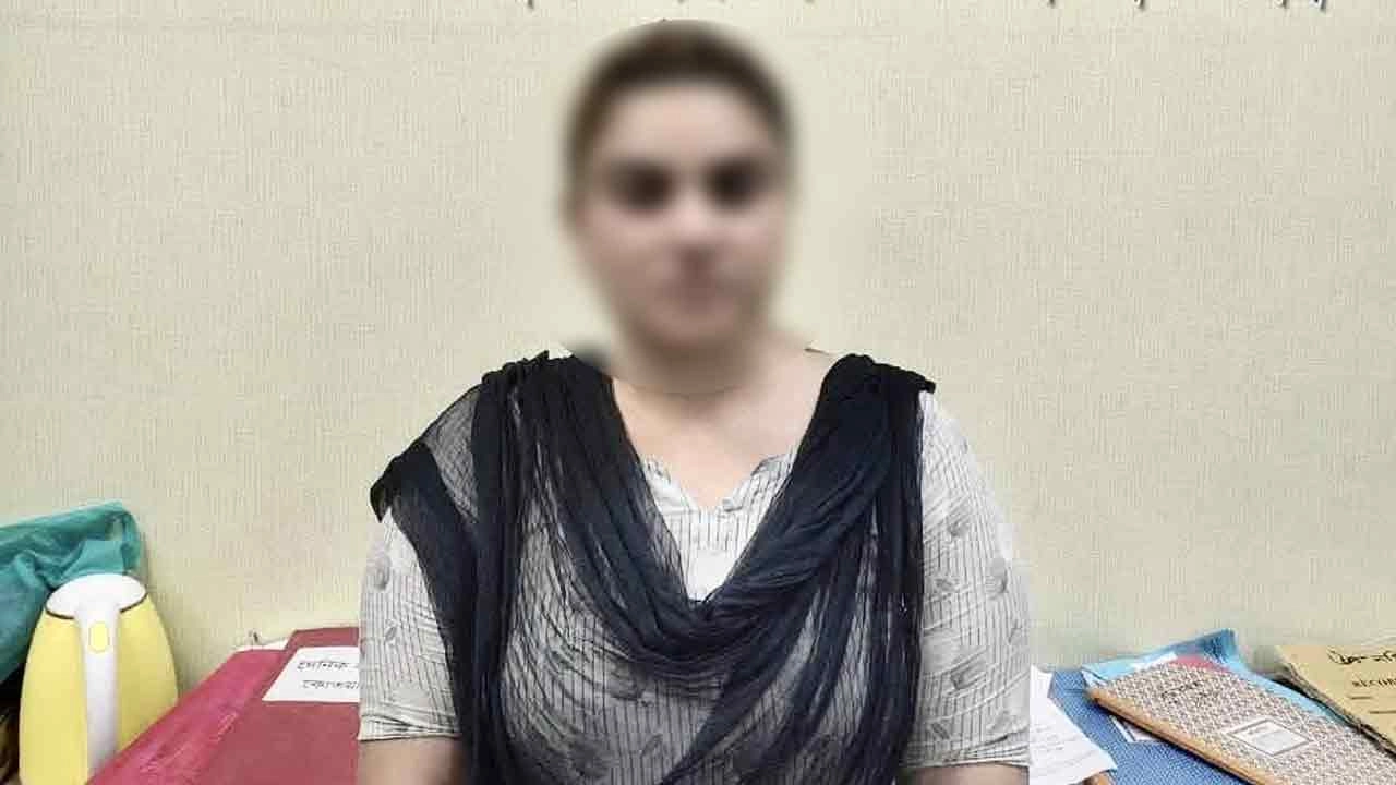 মেহেরুন্নেসা বৃষ্টি ওরফে মেহু (২৩)