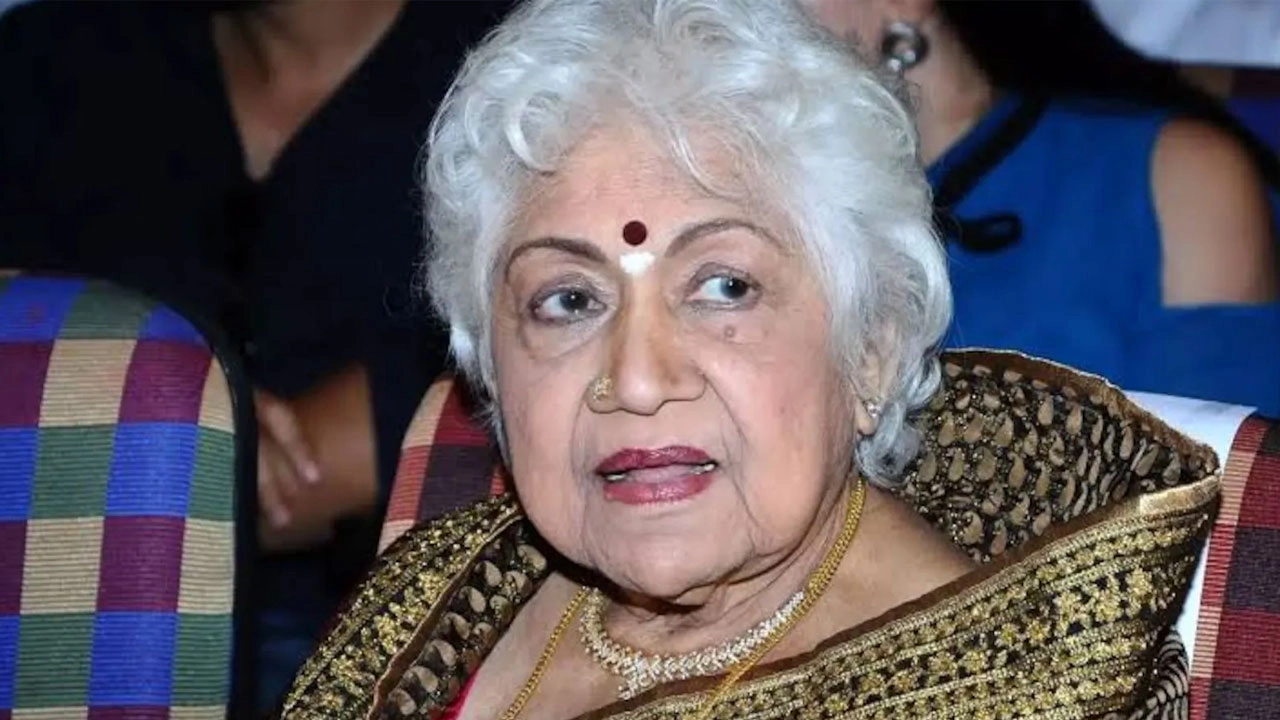 প্রয়াত অভিনেত্রী সৌকার জানকী