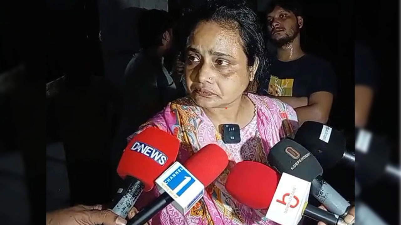 নিহত প্রীতিলতা চক্রবর্তীর বোন পূজা চক্রবর্তী। ছবি: সংগৃহীত