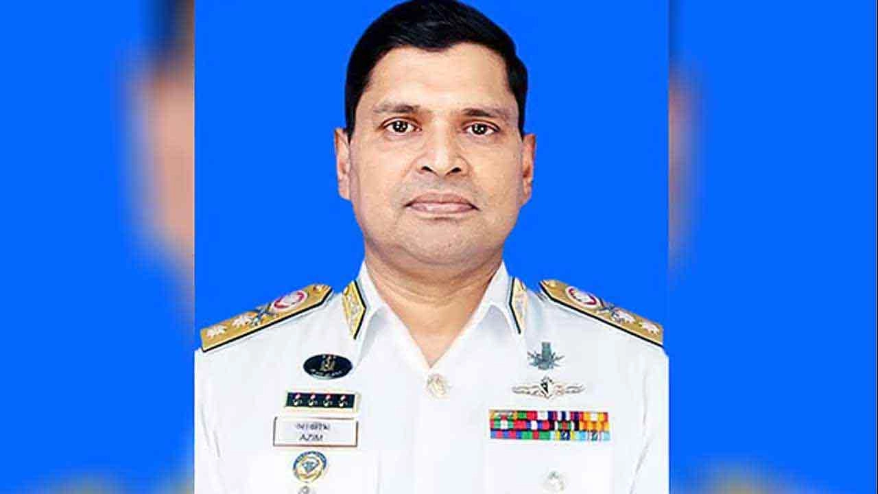 বাংলাদেশ নৌবাহিনীর প্রধান ভাইস অ্যাডমিরাল খোন্দকার মিসবাহ উল আজীম