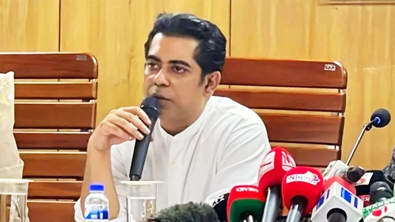 তথ্য ও সম্প্রচার মন্ত্রী আন্দালিভ রহমান পার্থ। ছবি: সংগৃহীত