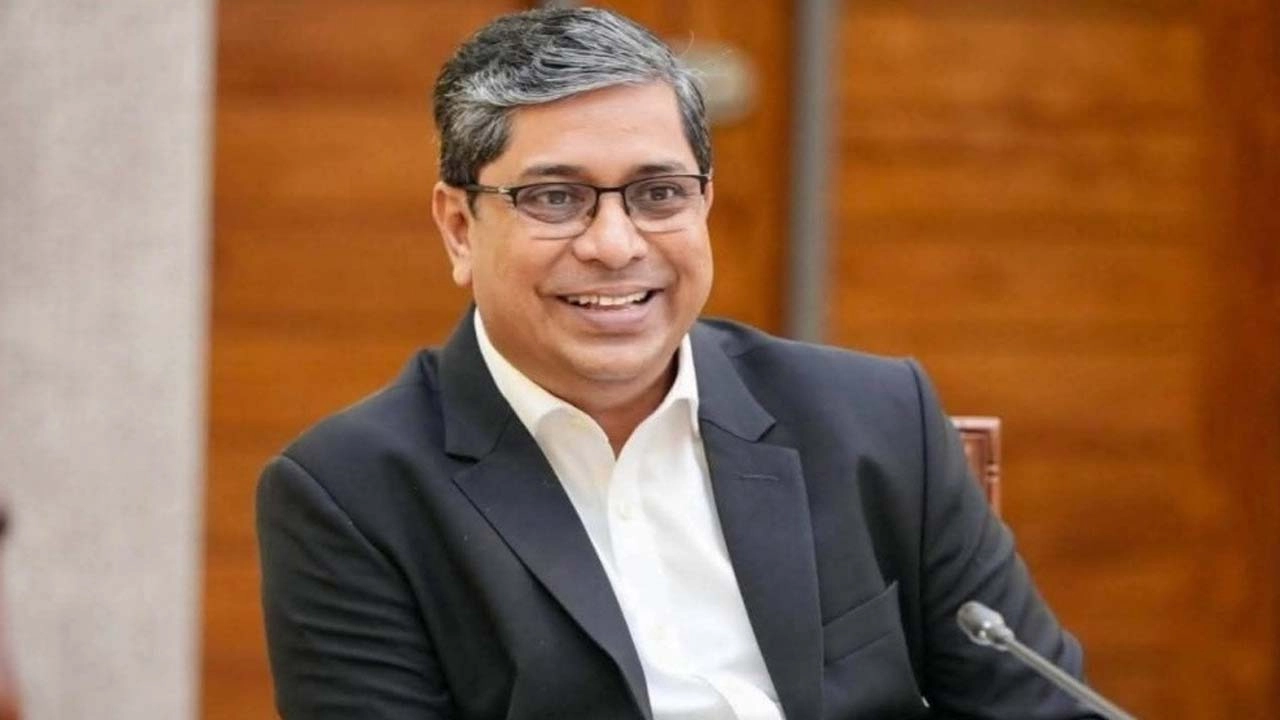 প্রতিমন্ত্রী মীর শাহে আলম।