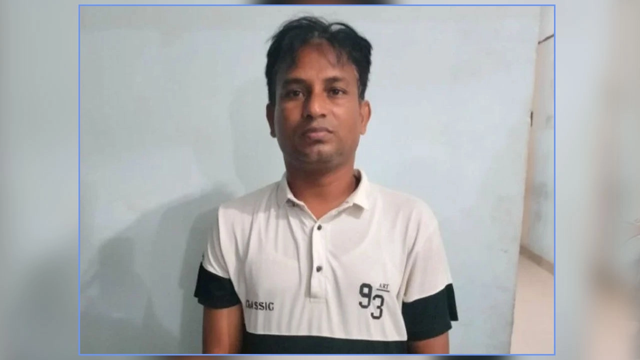 গ্রেপ্তার আইনাল হক। ছবি: সংগৃহীত
