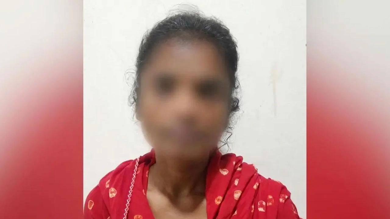অভিযুক্ত নারী