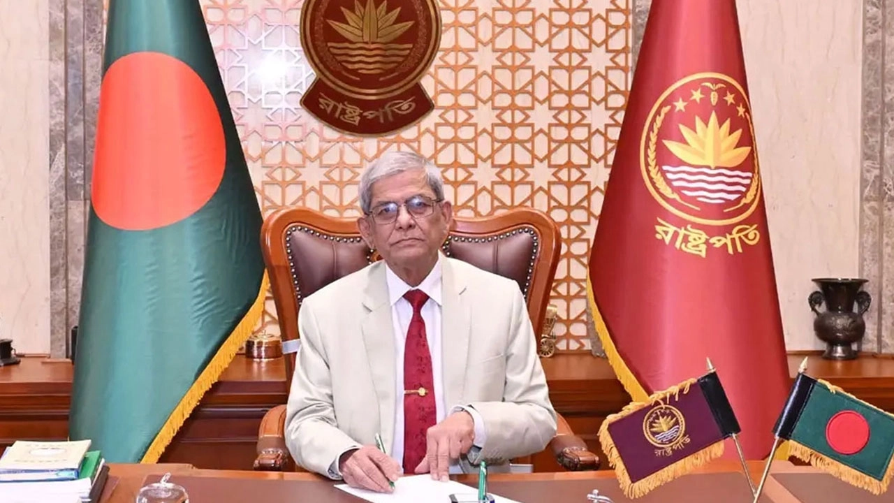 ২ দিনের সফরে আজ ঠাকুরগাঁও যাচ্ছেন রাষ্ট্রপতি। ছবি: সংগৃহীত