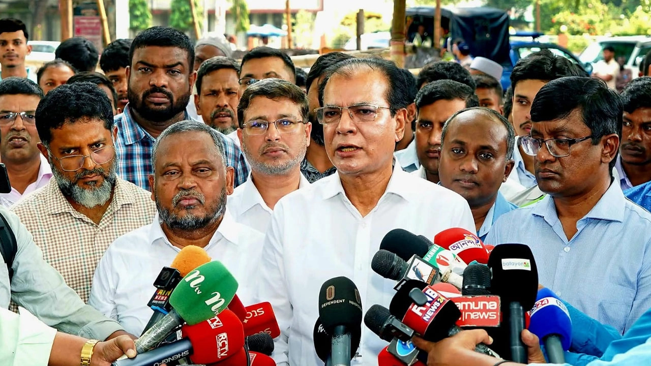 দুর্যোগ ব্যবস্থাপনা ও ত্রাণমন্ত্রী আসাদুল হাবিব দুলু এমপি। ছবি: এনপিবি