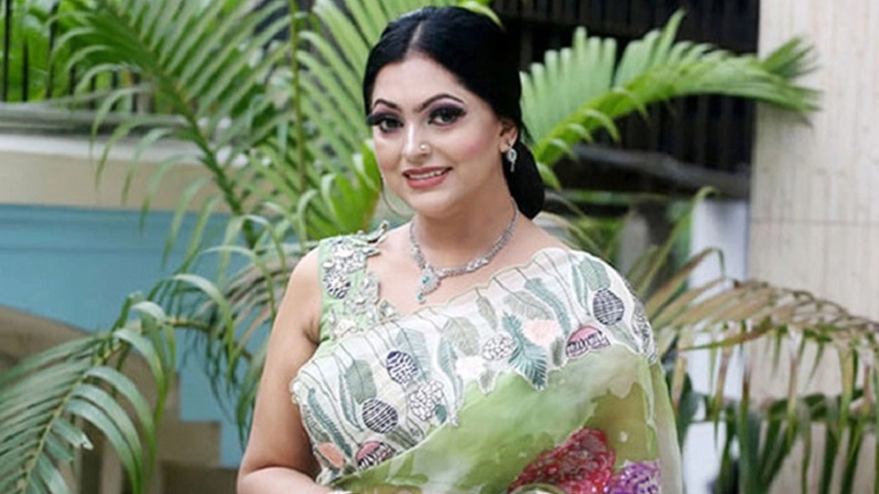 চিত্রনায়িকা নিপুণ আক্তার