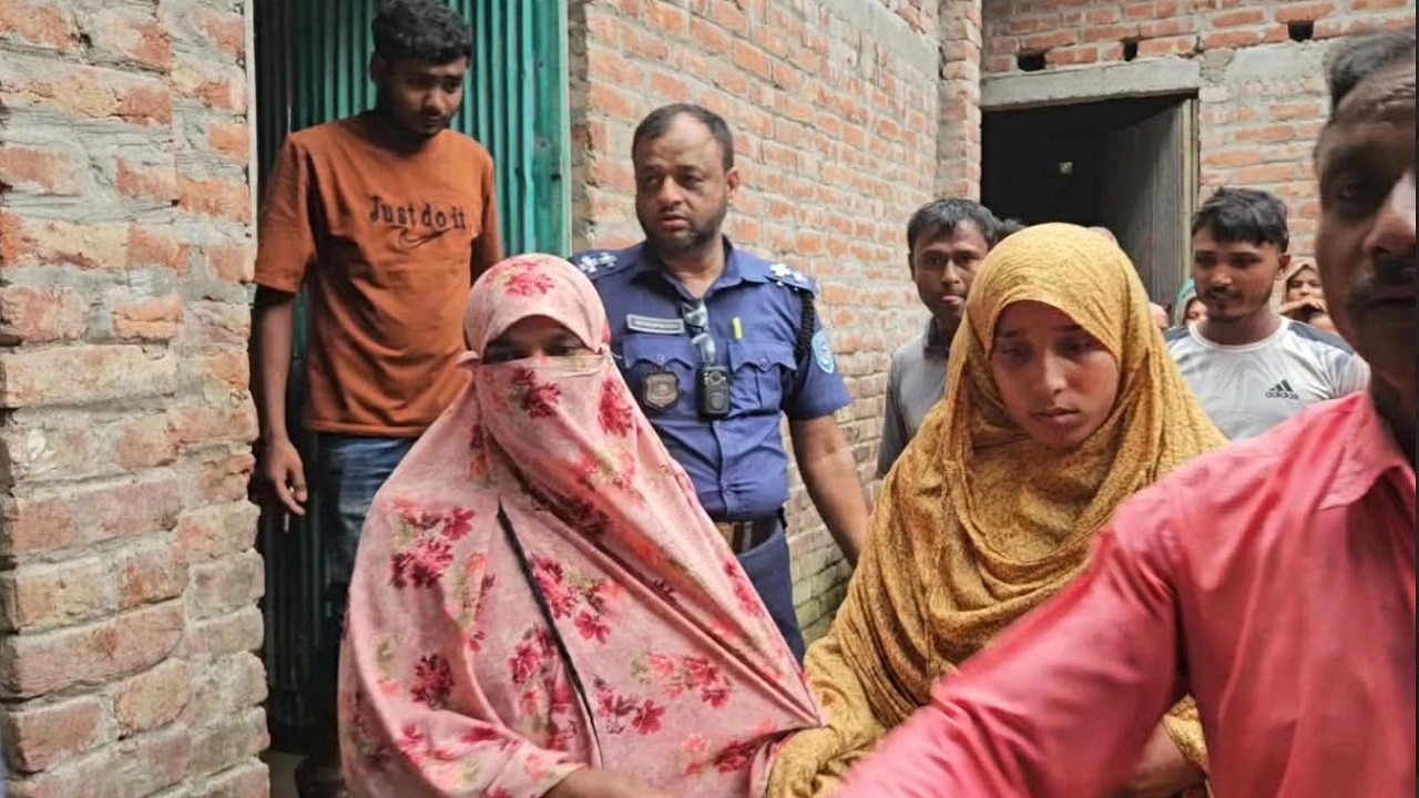 পরকিয়া প্রেমিকের যোগসাজশে স্বামীকে হত্যা