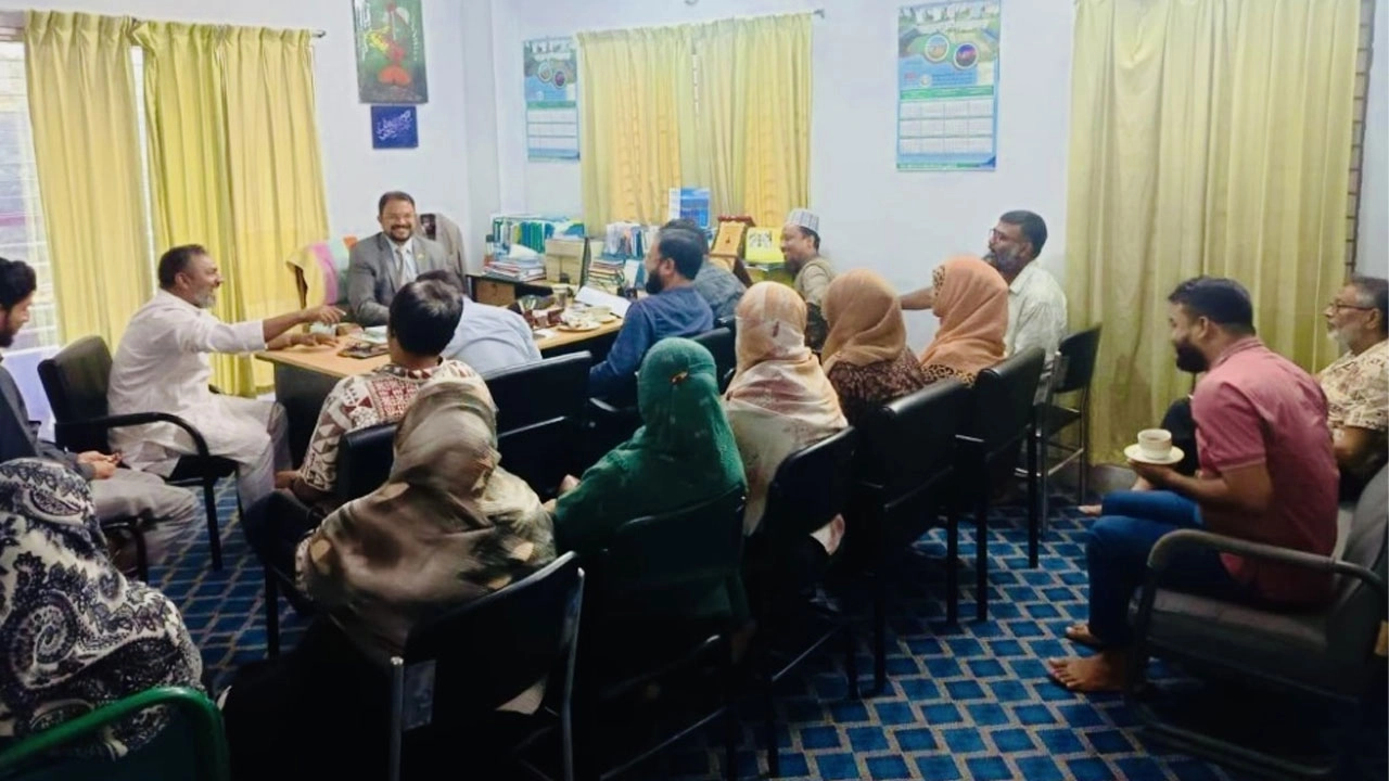 বিআইইউতে সকল ক্লাবের বাৎসরিক কর্মপরিকল্পনা উপস্থাপন। ছবি: এনপিবি