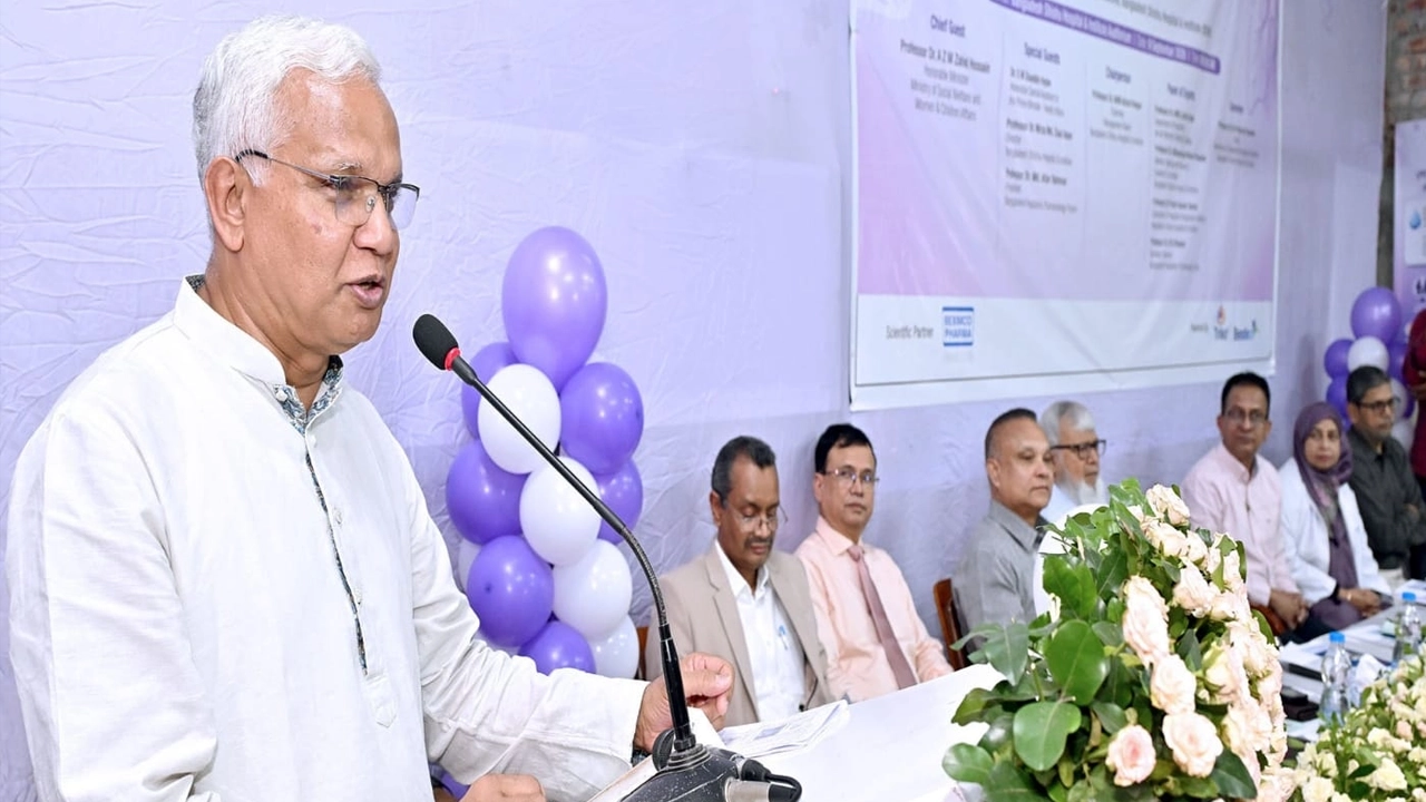 সমাজকল্যাণ এবং মহিলা ও শিশু বিষয়ক মন্ত্রী অধ্যাপক ডা. এ জেড এম জাহিদ হোসেন। ছবি: সংগৃহীত