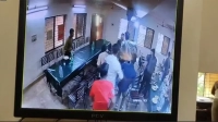 ছাত্রলীগ কর্মীকে ‘দলে নেয়া ইস্যুতে’ ছাত্রদলের দুই গ্রুপের দফায় দফায় সংঘর্ষ