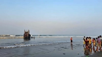 টেকনাফে রোহিঙ্গাবাহী নৌকাডুবি, নিখোঁজ ১৩