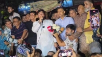 রাজধানীতে প্রতিমন্ত্রী ইশরাকের নেতৃত্বে মশাল মিছিল 