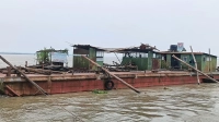 ৭ বছর তেলশূন্য ডিপো, রাতের আঁধারে যন্ত্রাংশ সরানোর চেষ্টা